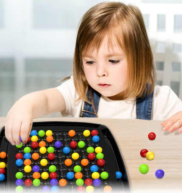 FärgPop Match – Färgglad Lek, Lärande och Strategi i Ett Spel