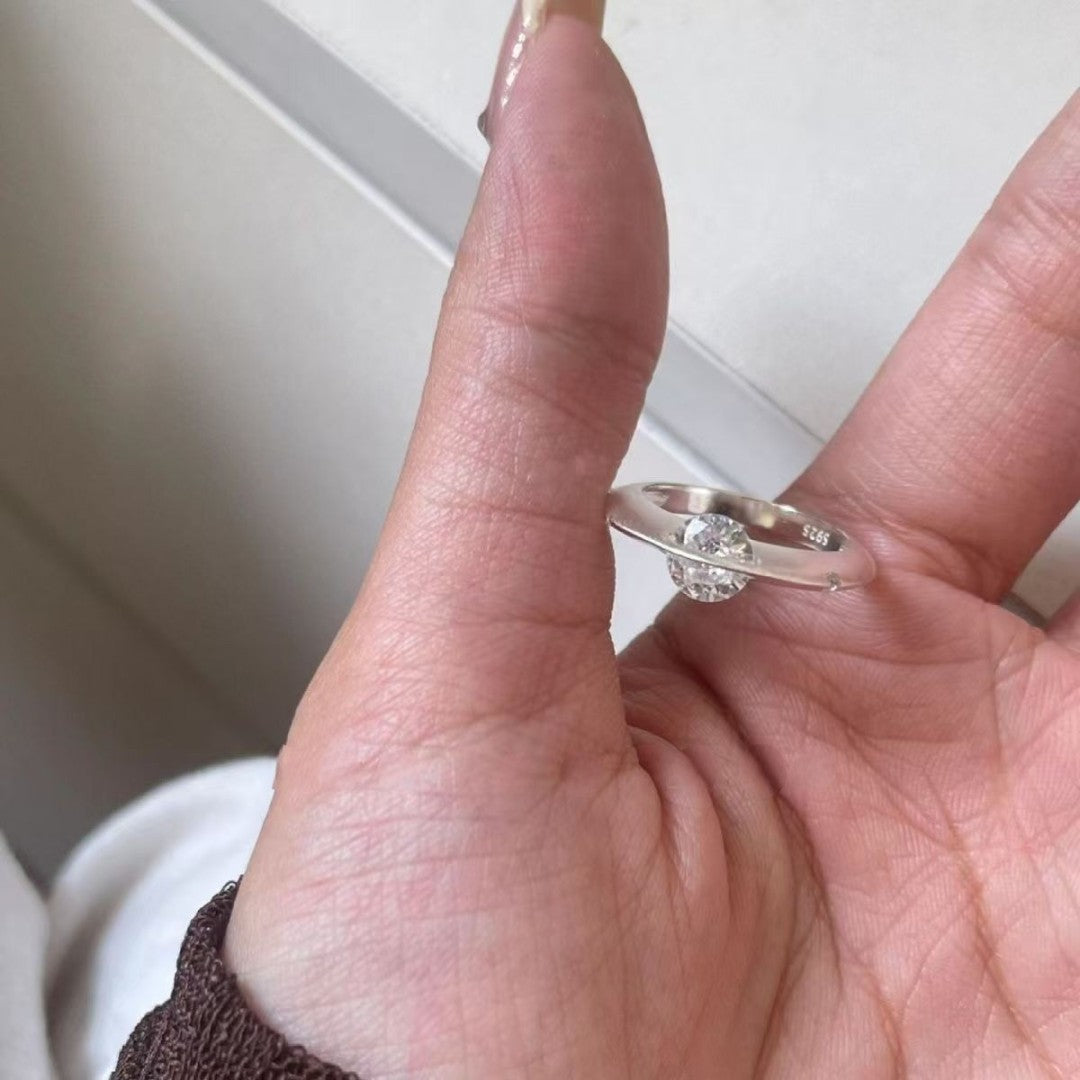 LjusCirkel – Handgjord ring i silver med roterande design och tidlös elegans